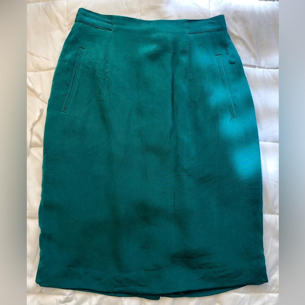 Silk Stretch Waist Knee Length Skirt - 24 Inch Waist